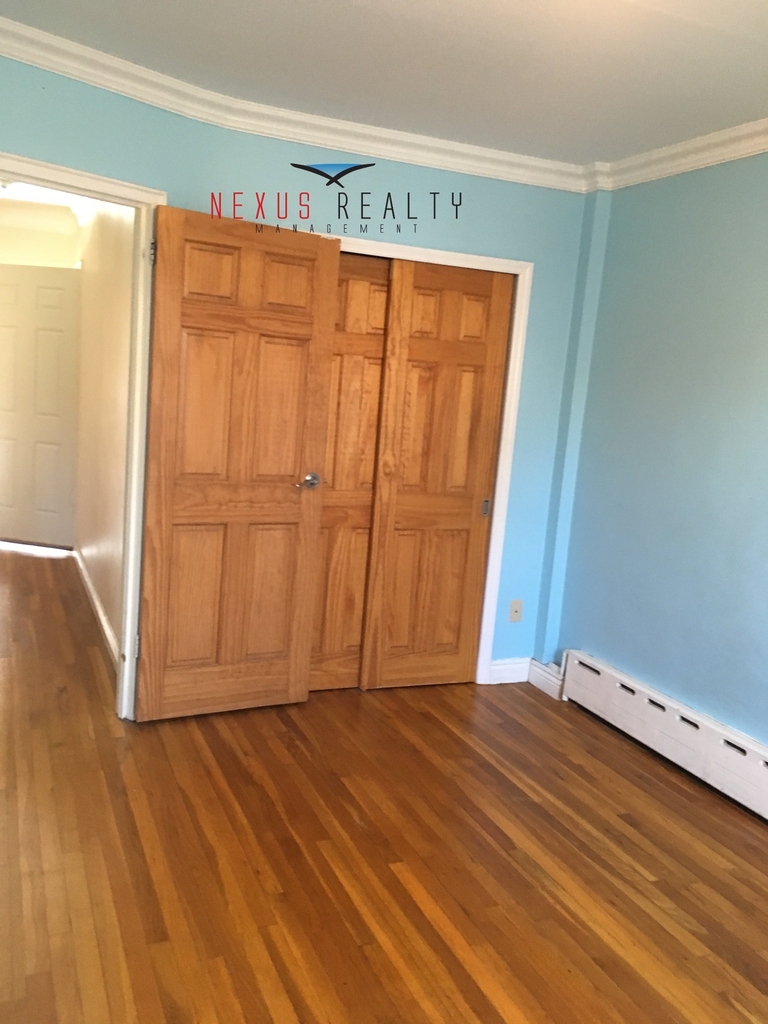 50-8 65th Street - Photo 4