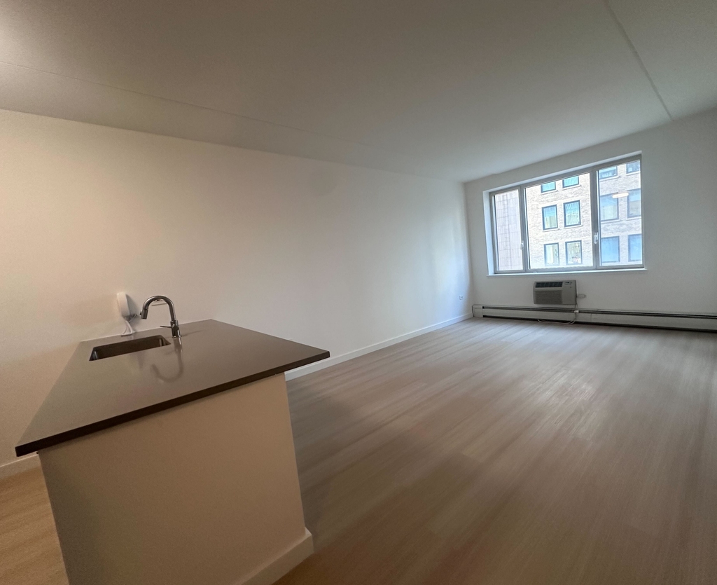 Worth Street - Tribeca - Photo 0