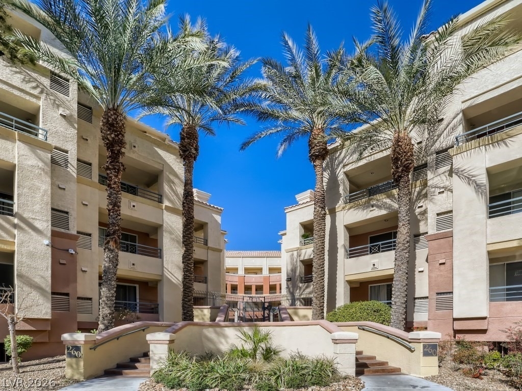 260 E Flamingo Road - Photo 2