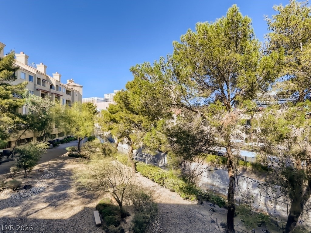260 E Flamingo Road - Photo 20