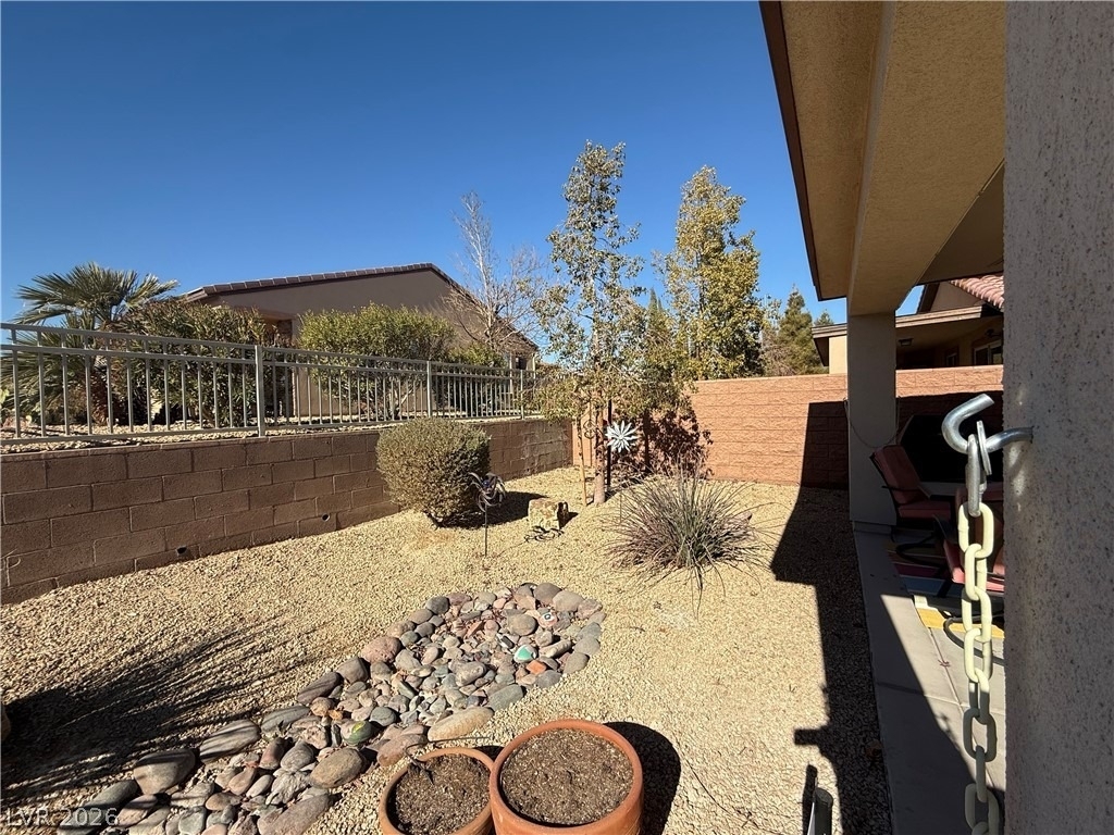 5841 Montina Vines Street - Photo 18