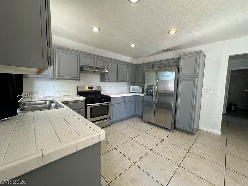 8275 Cedar Leaf Drive - Photo 8