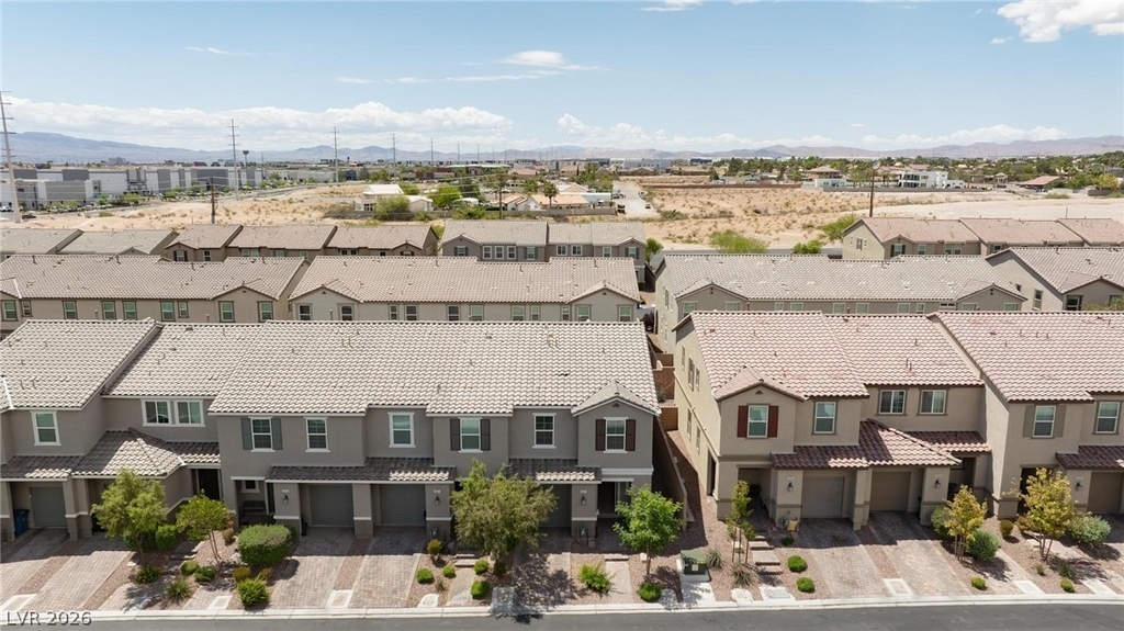 5327 Lazy Breeze Avenue - Photo 33