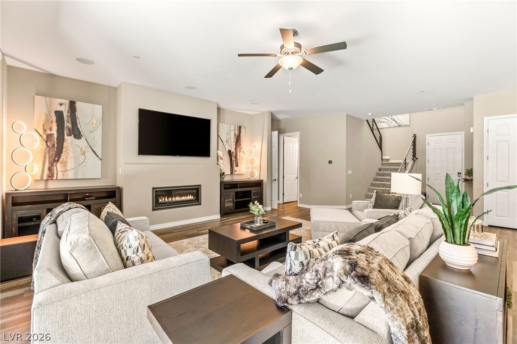 1133 Pandora Canyon Street - Photo 2