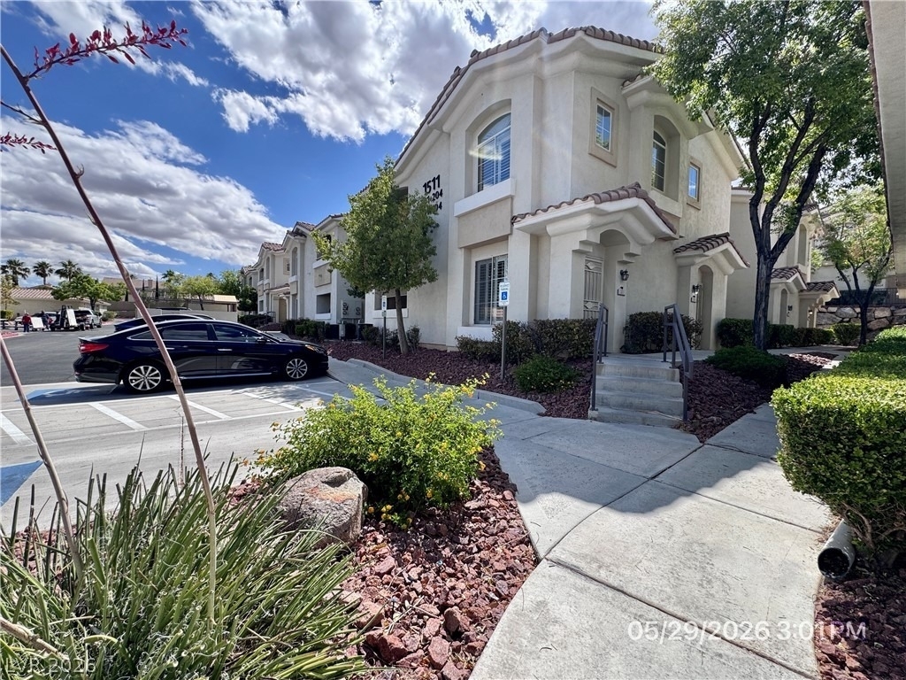 1511 Cardinal Peak Lane - Photo 1