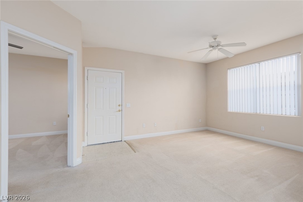 8000 Badura Avenue - Photo 4