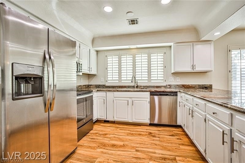 6315 N Park Street - Photo 3