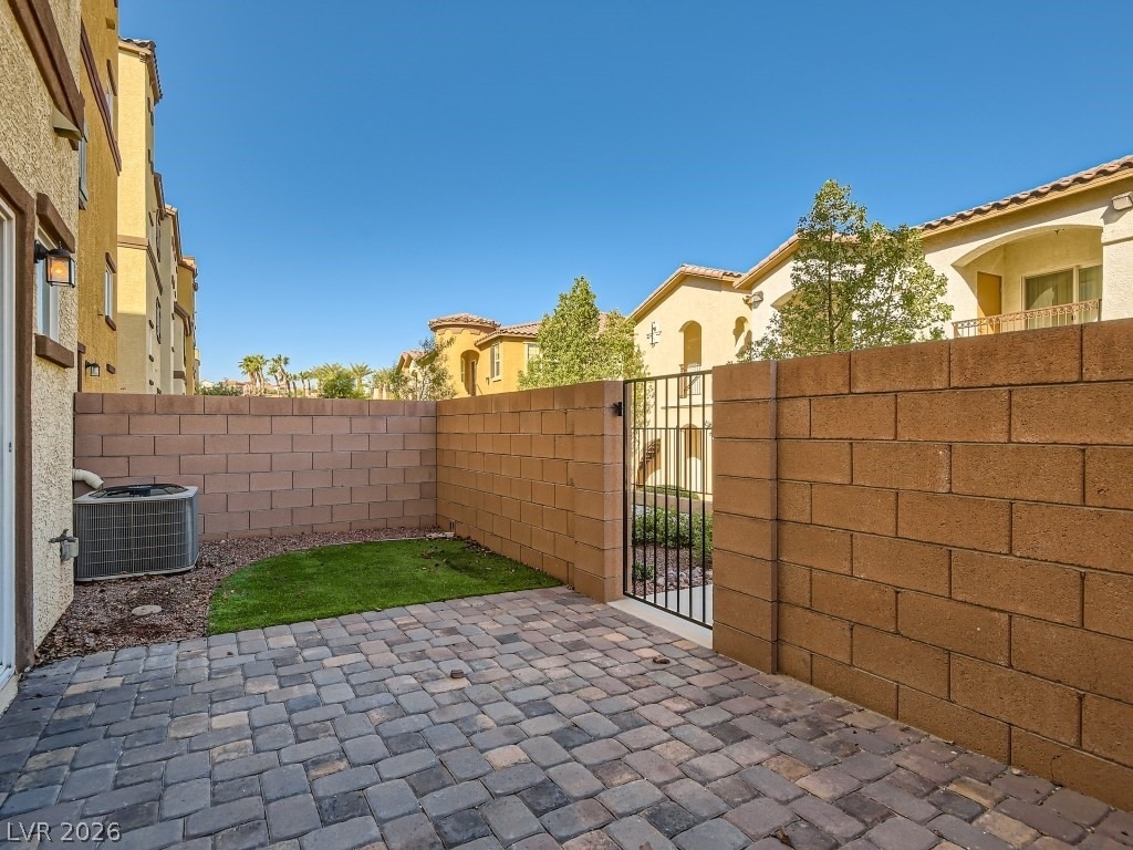1525 Spiced Wine Avenue - Photo 24