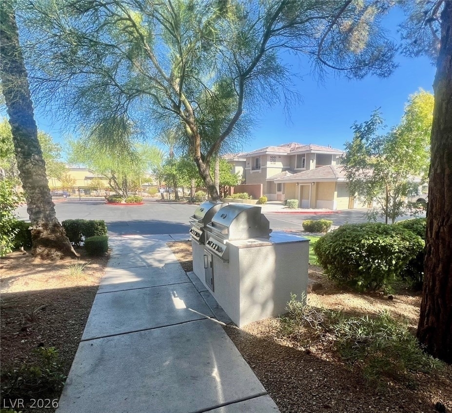 912 Duckhorn Court - Photo 2