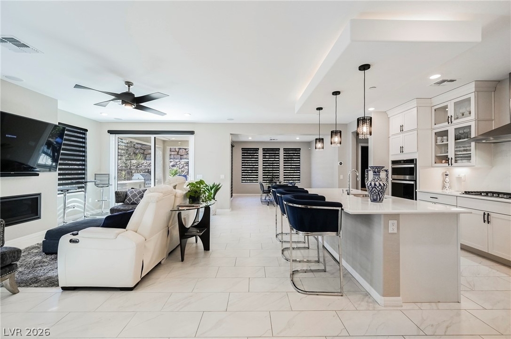 23 Cliffwater Street - Photo 3