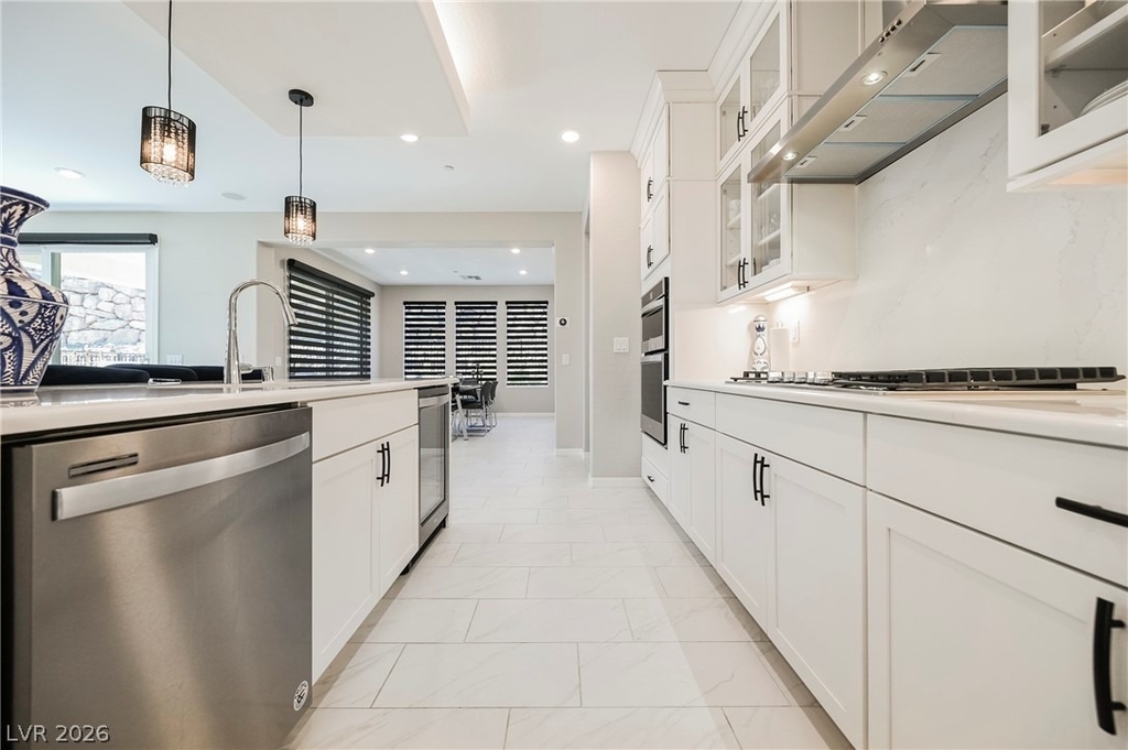 23 Cliffwater Street - Photo 19