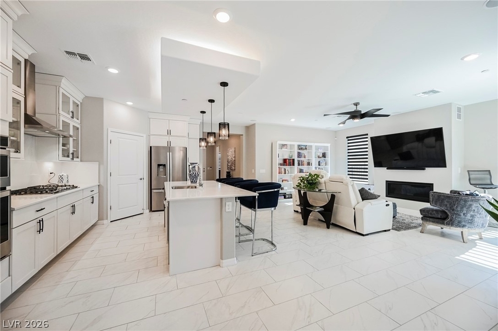 23 Cliffwater Street - Photo 4