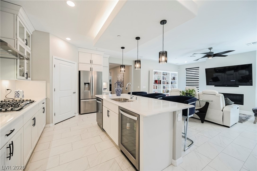 23 Cliffwater Street - Photo 16