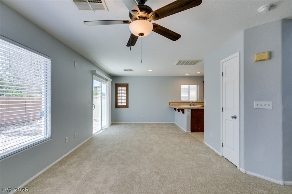 8433 Spencer Canyon Street - Photo 15