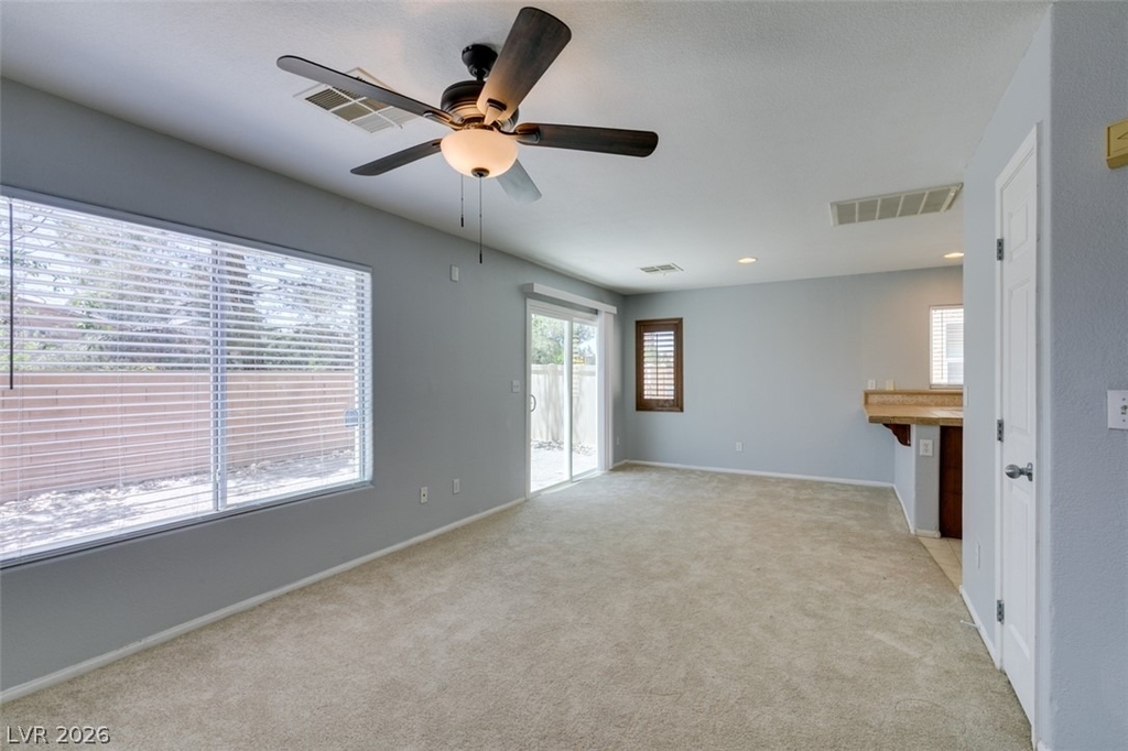 8433 Spencer Canyon Street - Photo 9