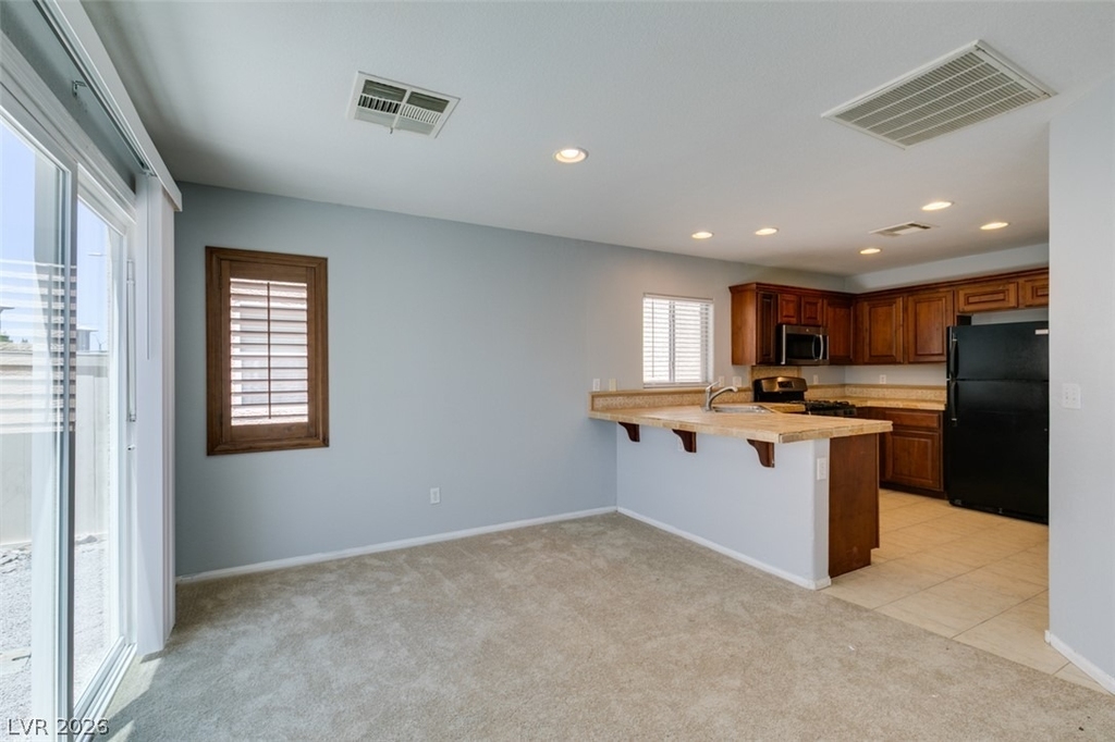 8433 Spencer Canyon Street - Photo 18