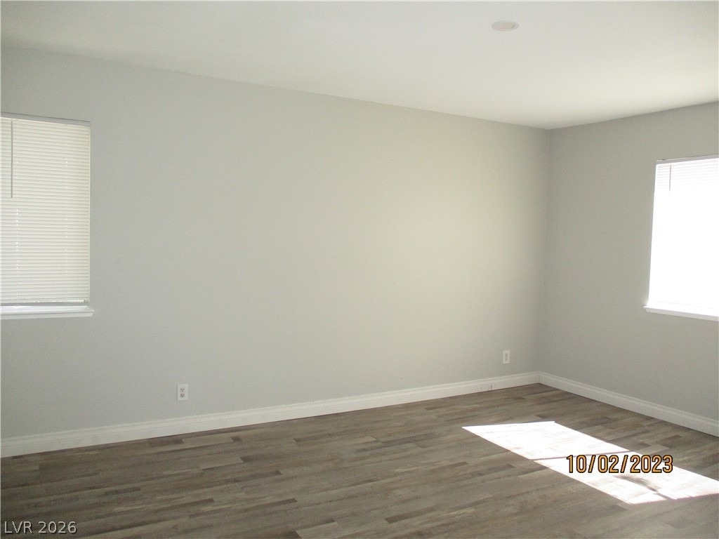 1455 E Katie Avenue - Photo 6