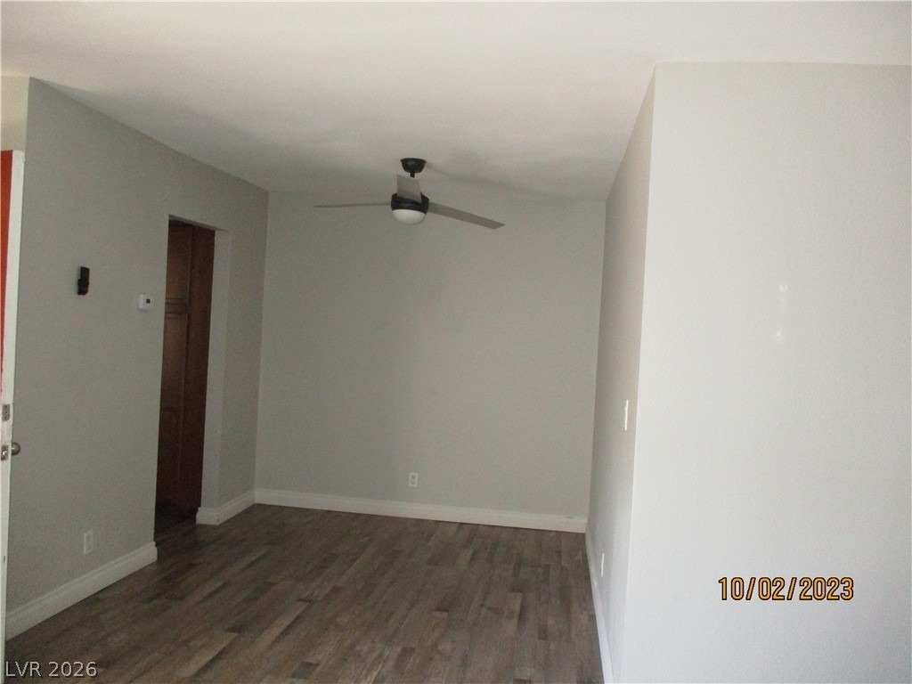 1455 E Katie Avenue - Photo 3
