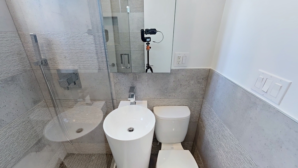 624 East 11th Street - Photo 6