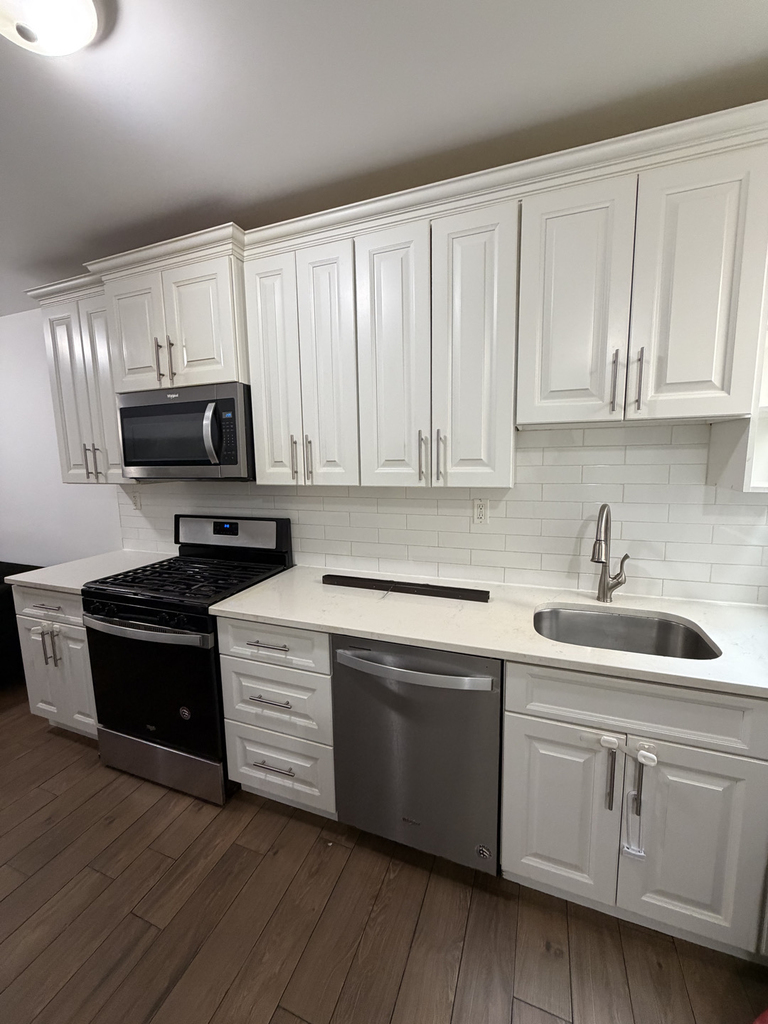 18-79 Woodbine Street - Photo 7