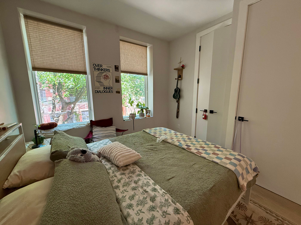 725 Dekalb Avenue - Photo 1