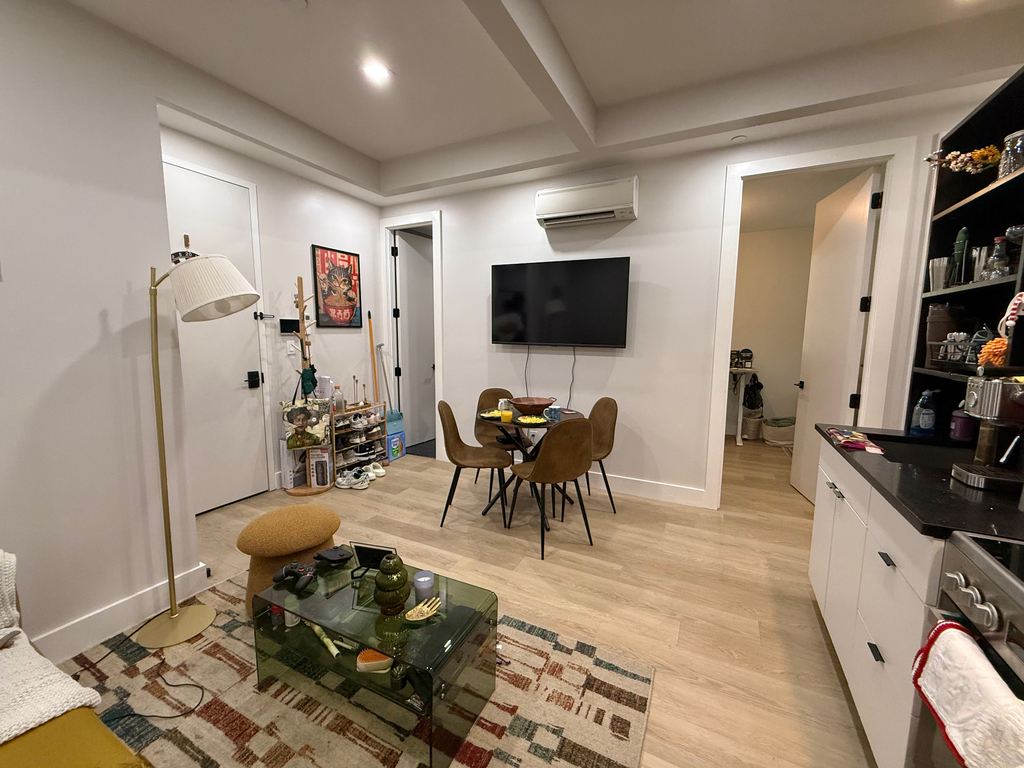 725 Dekalb Avenue - Photo 9
