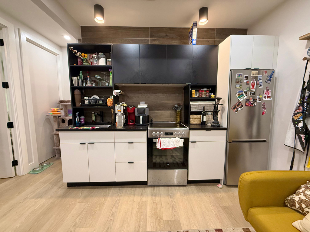 725 Dekalb Avenue - Photo 8