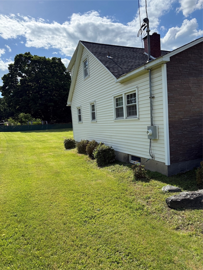 4 Griffin Drive - Photo 1