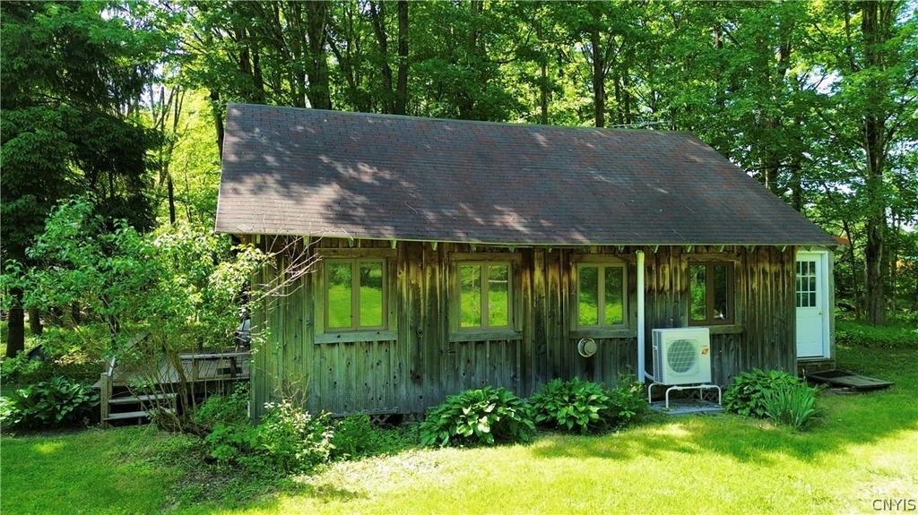 7481 Hoffman Road - Photo 36
