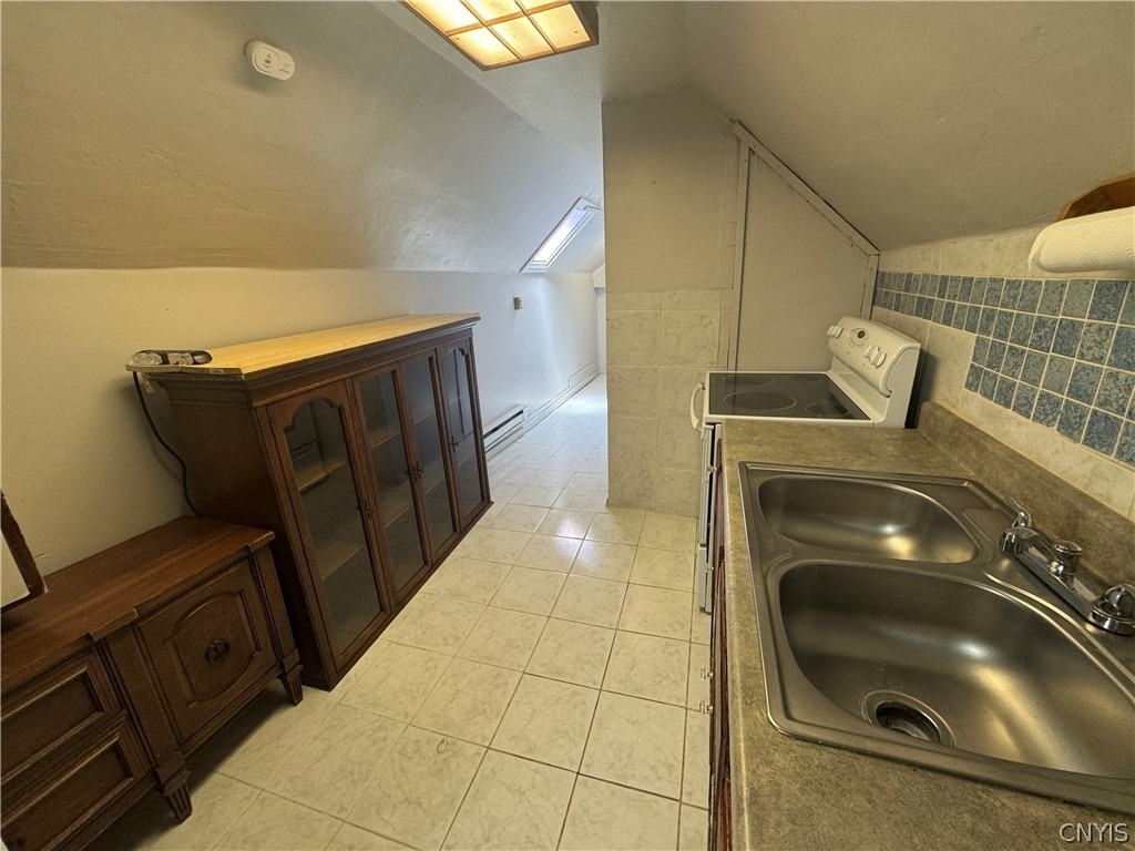 108 Gold Street - Photo 1