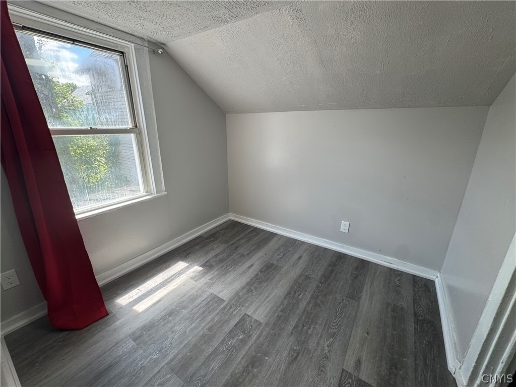 108 Gold Street - Photo 8