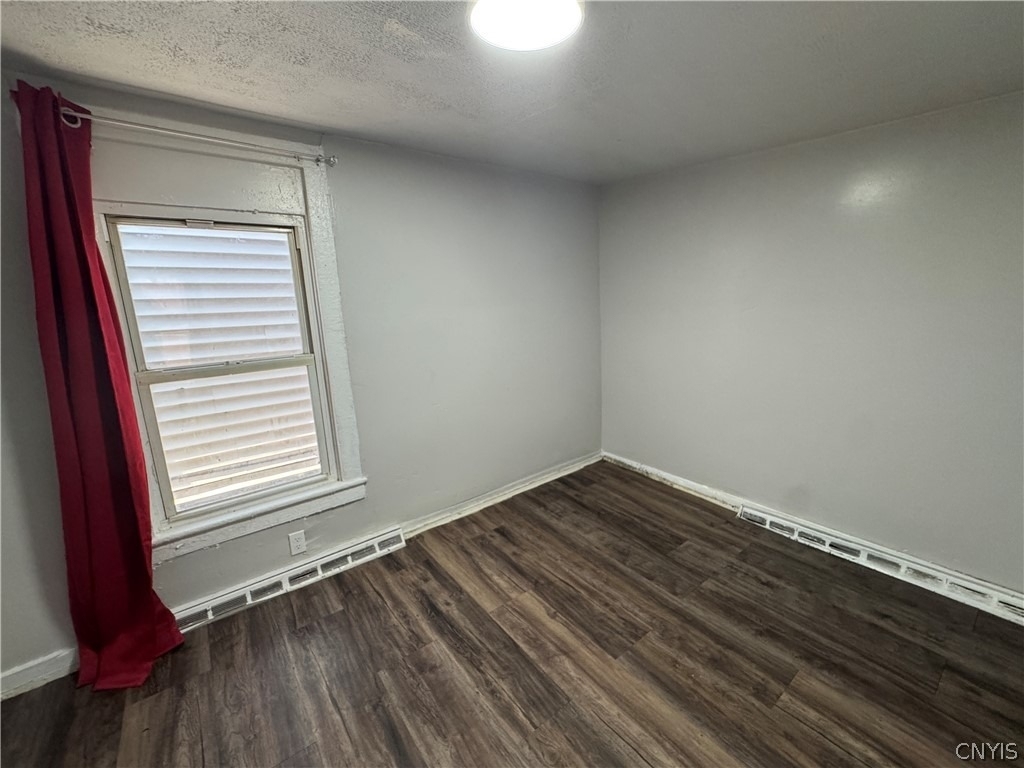 108 Gold Street - Photo 4