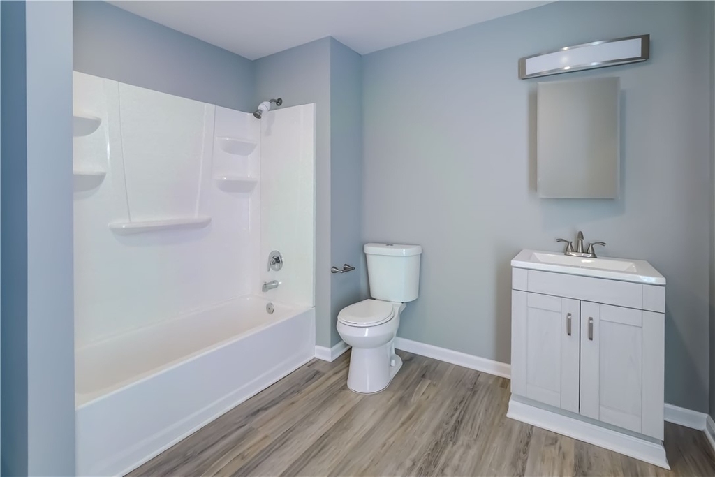 38 Tracy Street - Photo 10