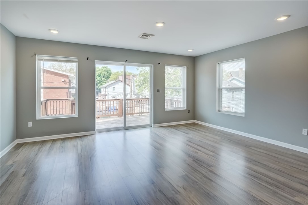 38 Tracy Street - Photo 7