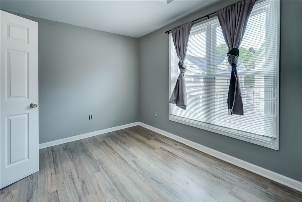 38 Tracy Street - Photo 14