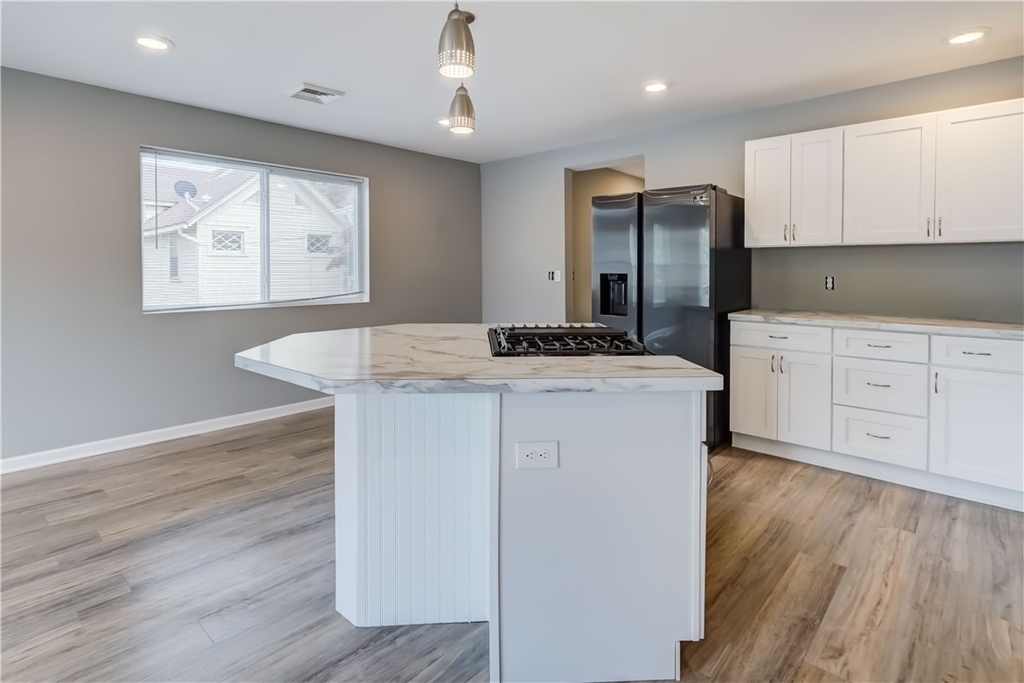 38 Tracy Street - Photo 5