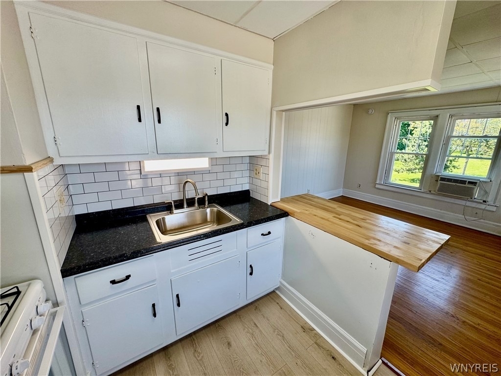 227 Abbott Road - Photo 3