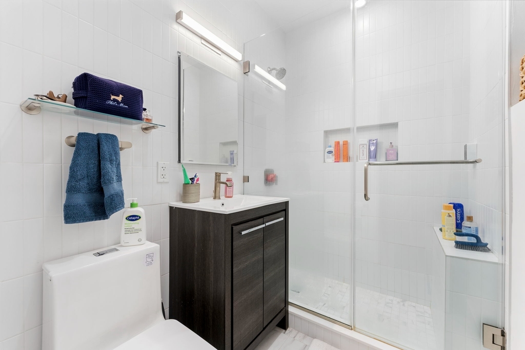310 West 80th Street - Photo 5