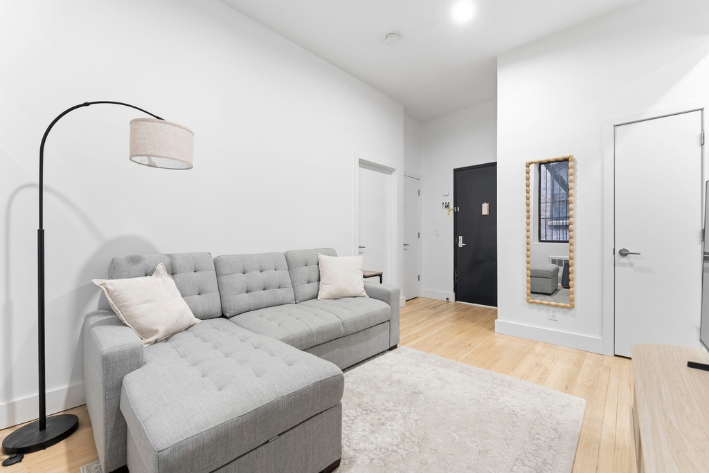 310 West 80th Street - Photo 2