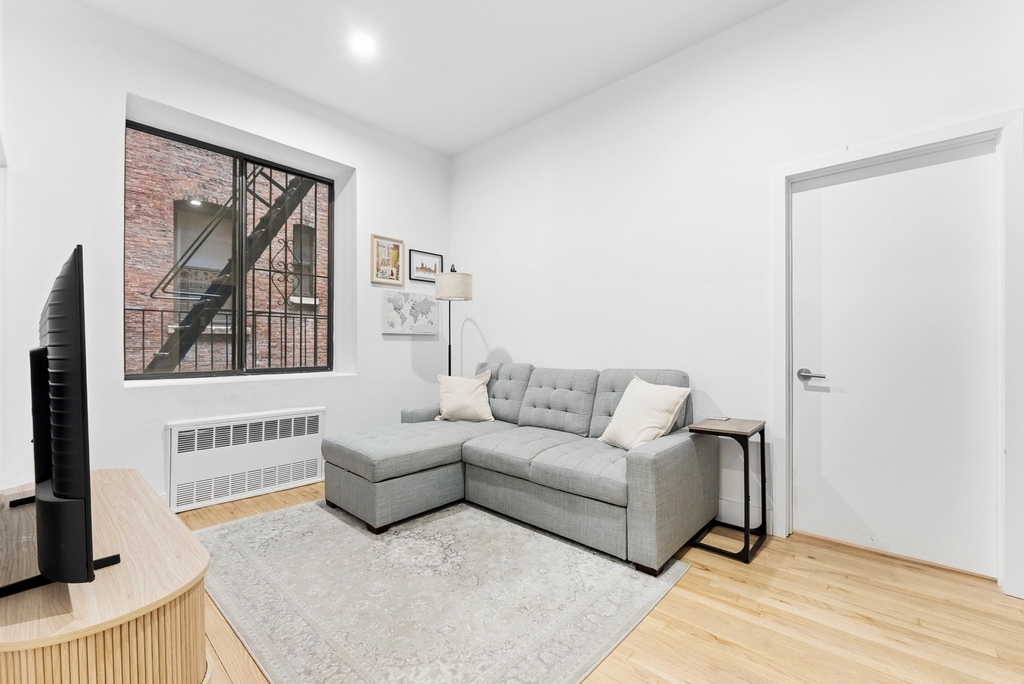 310 West 80th Street - Photo 1