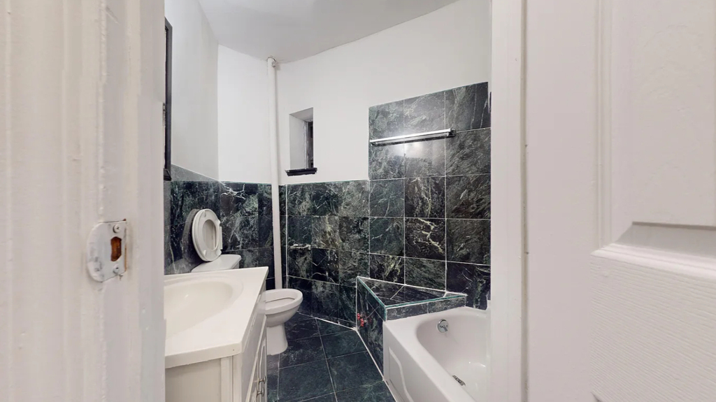 322 2nd Avenue - Photo 5