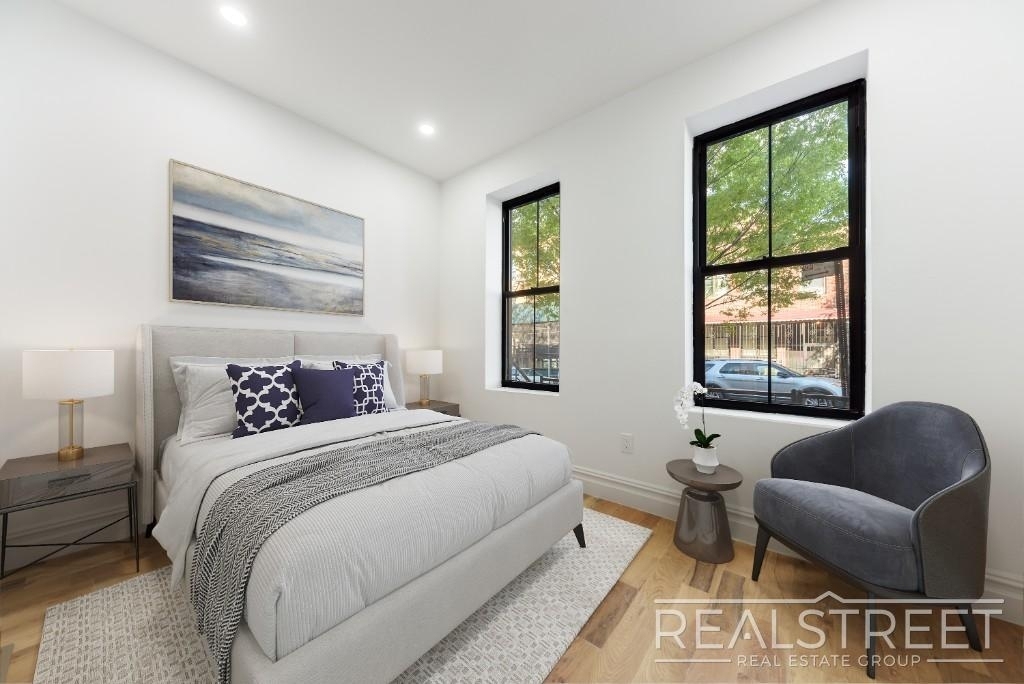 310 Linden St - Photo 7