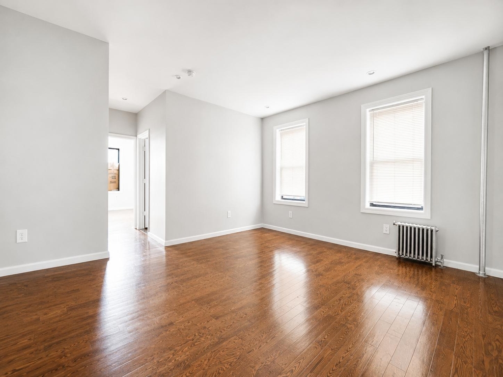 546 Isham Street - Photo 4