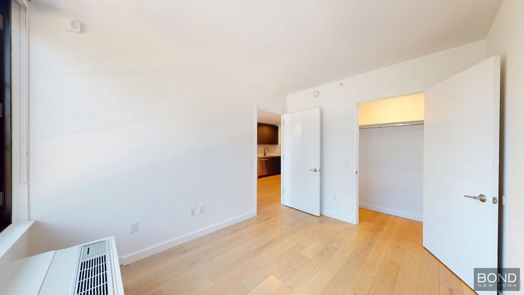 144-74 Northern Boulevard - Photo 1
