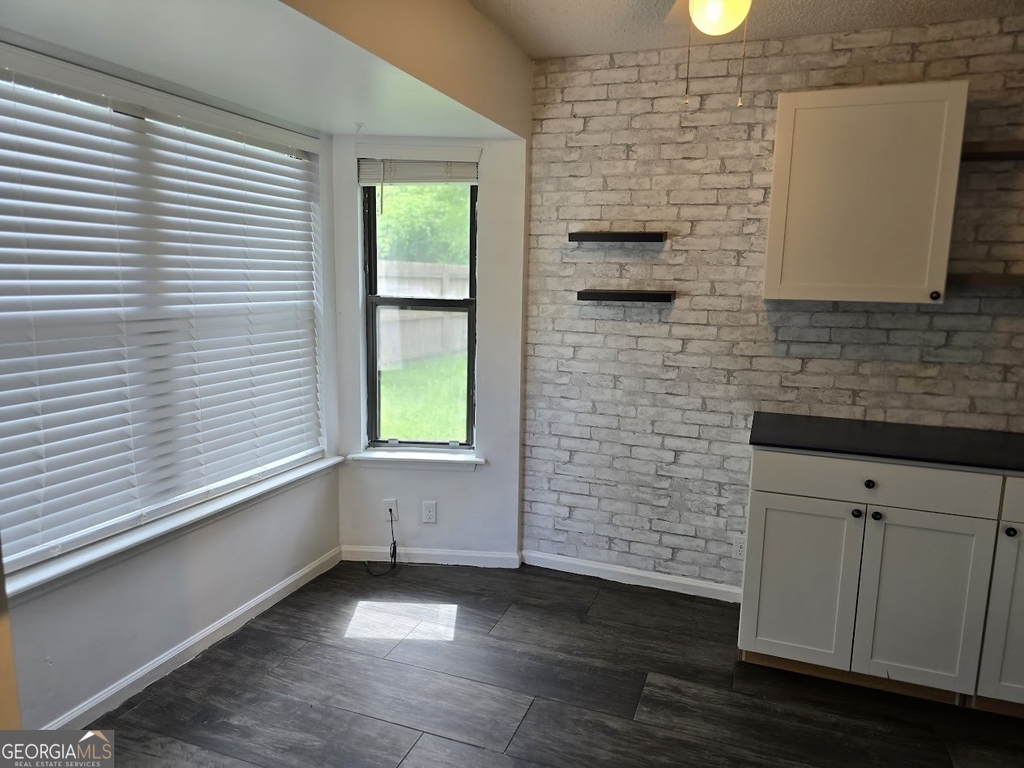 1001 Regal Road - Photo 17