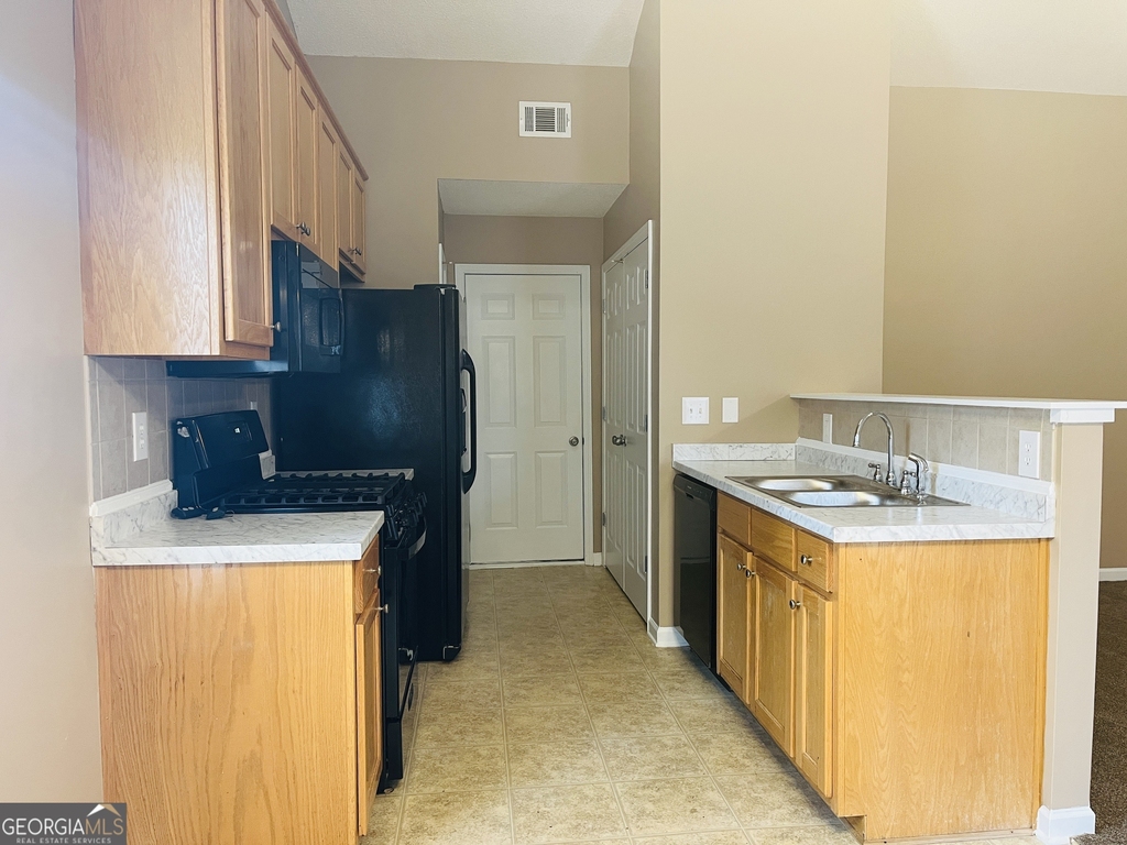62 Green Spring - Photo 7