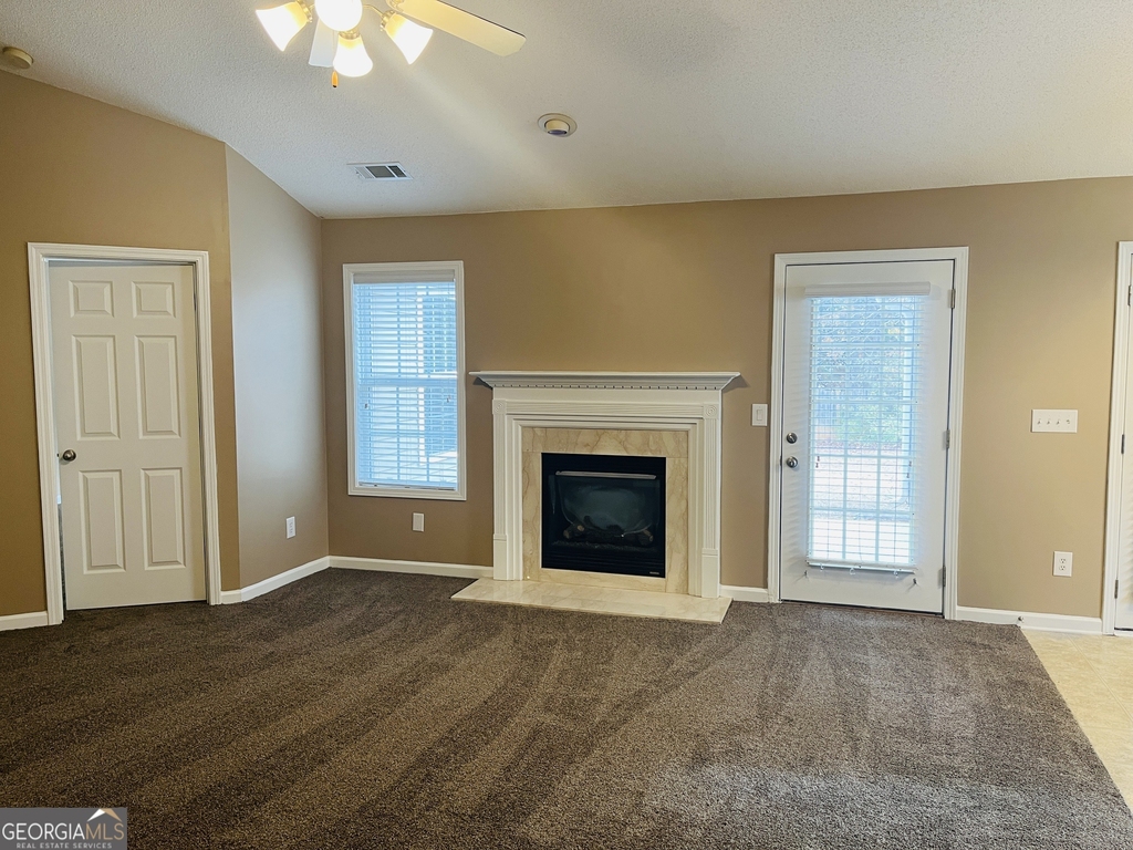 62 Green Spring - Photo 4