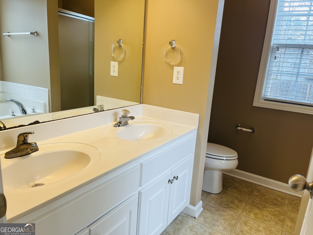 62 Green Spring - Photo 16