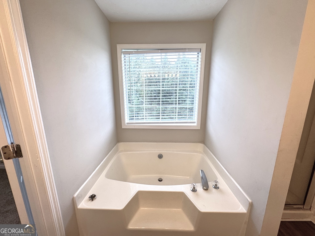 2121 Silva Court - Photo 20