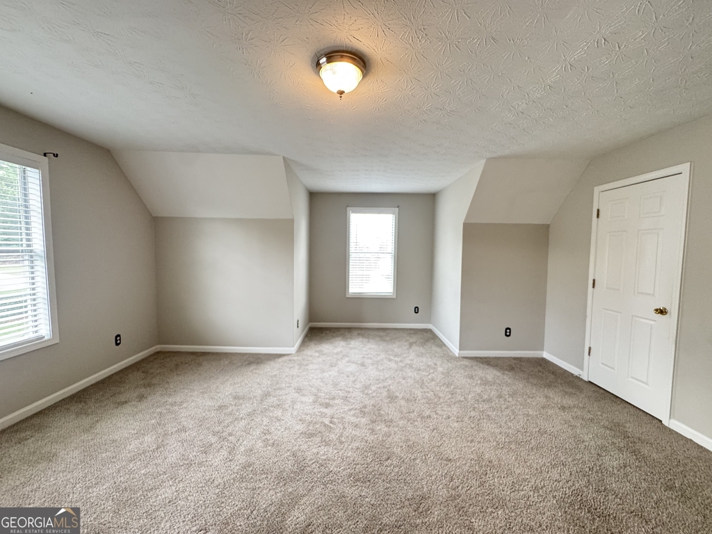 2121 Silva Court - Photo 15